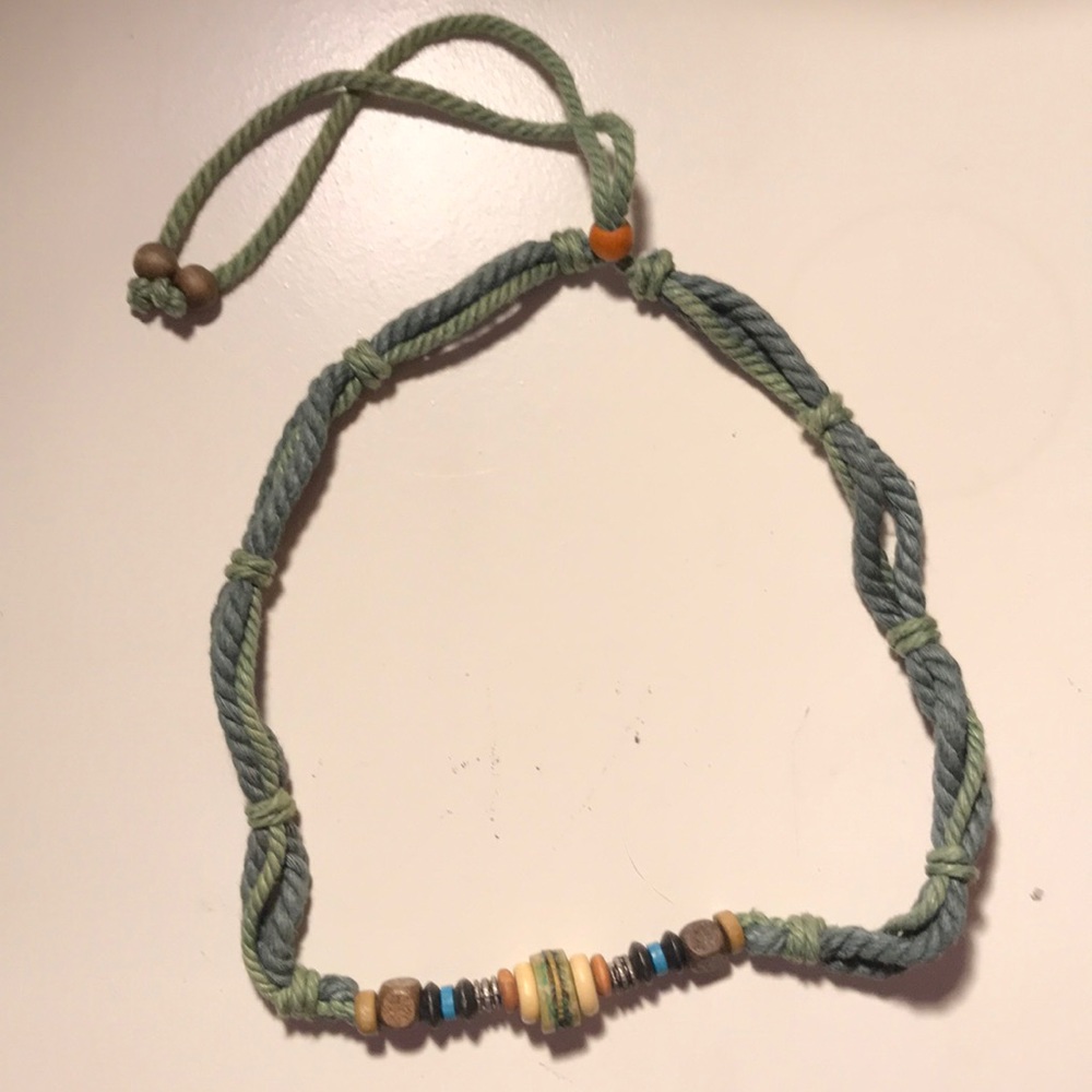 Twine Necklace